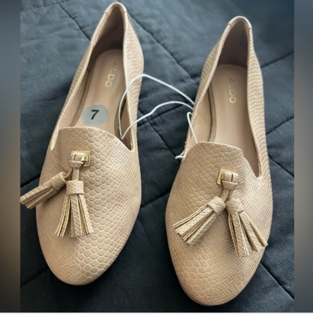 NWT Aldo Textured Loafers with Tassels